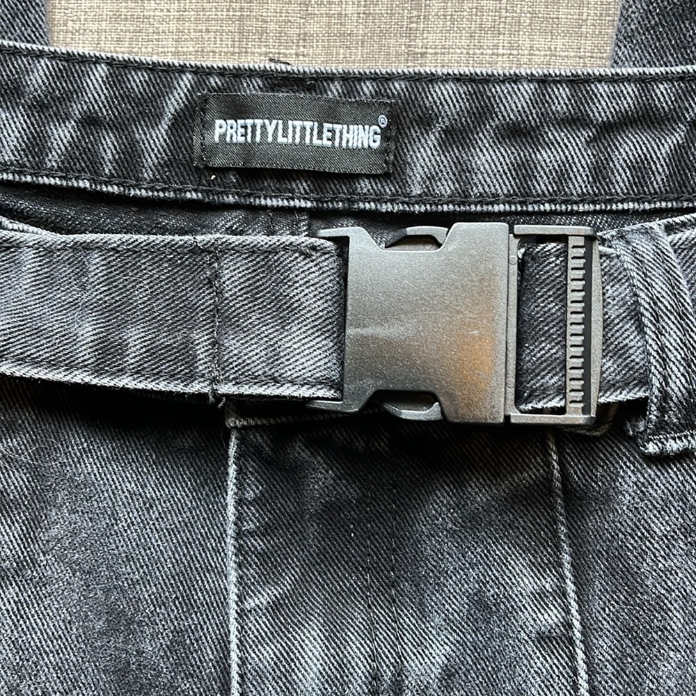 Pretty Little Things Black Utility Cargo Pants - Picture 3 of 7